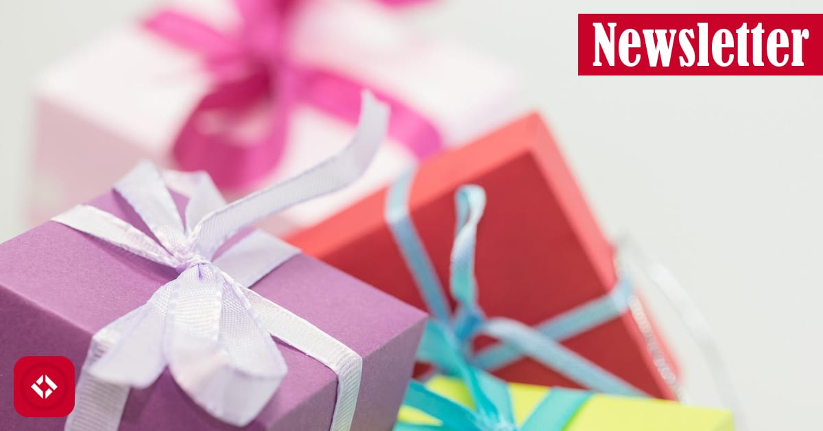 Newsletter Featured Image: Gift Boxes With Ribbons